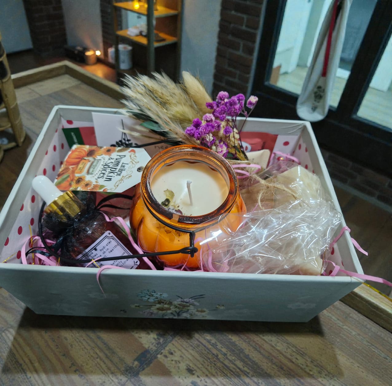Pure Bloom Gift Box